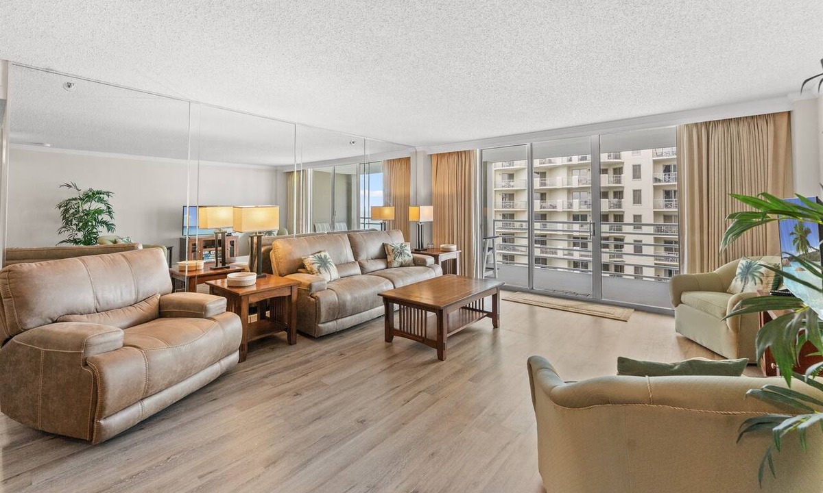 Arcadian Shores Condo | Kingston N Hampton 1506 Oceanview & pools,Beach