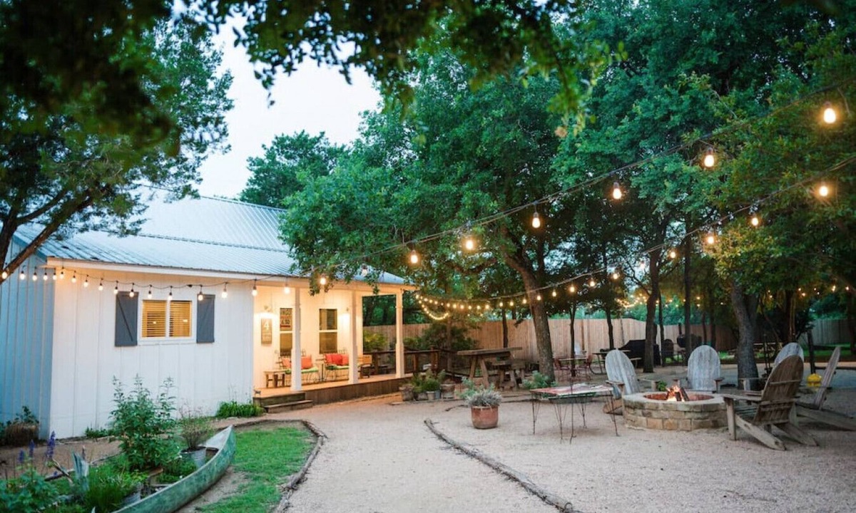 Gruene House | La Casa Blanca at Gruene B&B