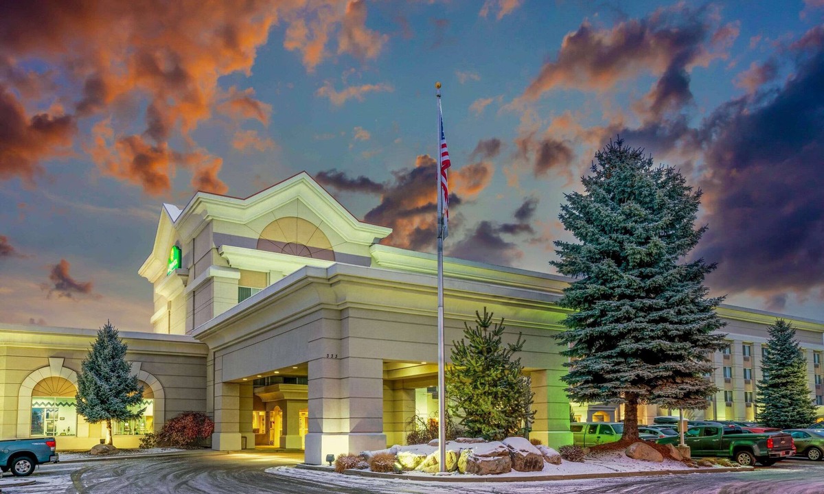 Coeur d'Alene Hotel | La Quinta Inn & Suites by Wyndham Coeur d`Alene