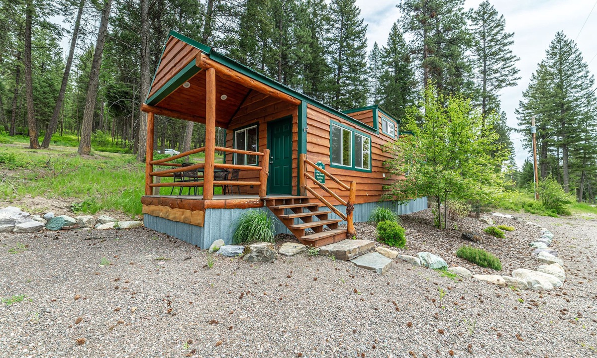Lake Mary Ronan Cabin | Lake House-Cozy Cabin in the Woods Lake Views