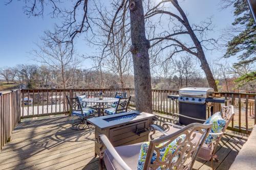 Tia Juana House | Lakefront Eucha Escape w/Views & Boat Slip!