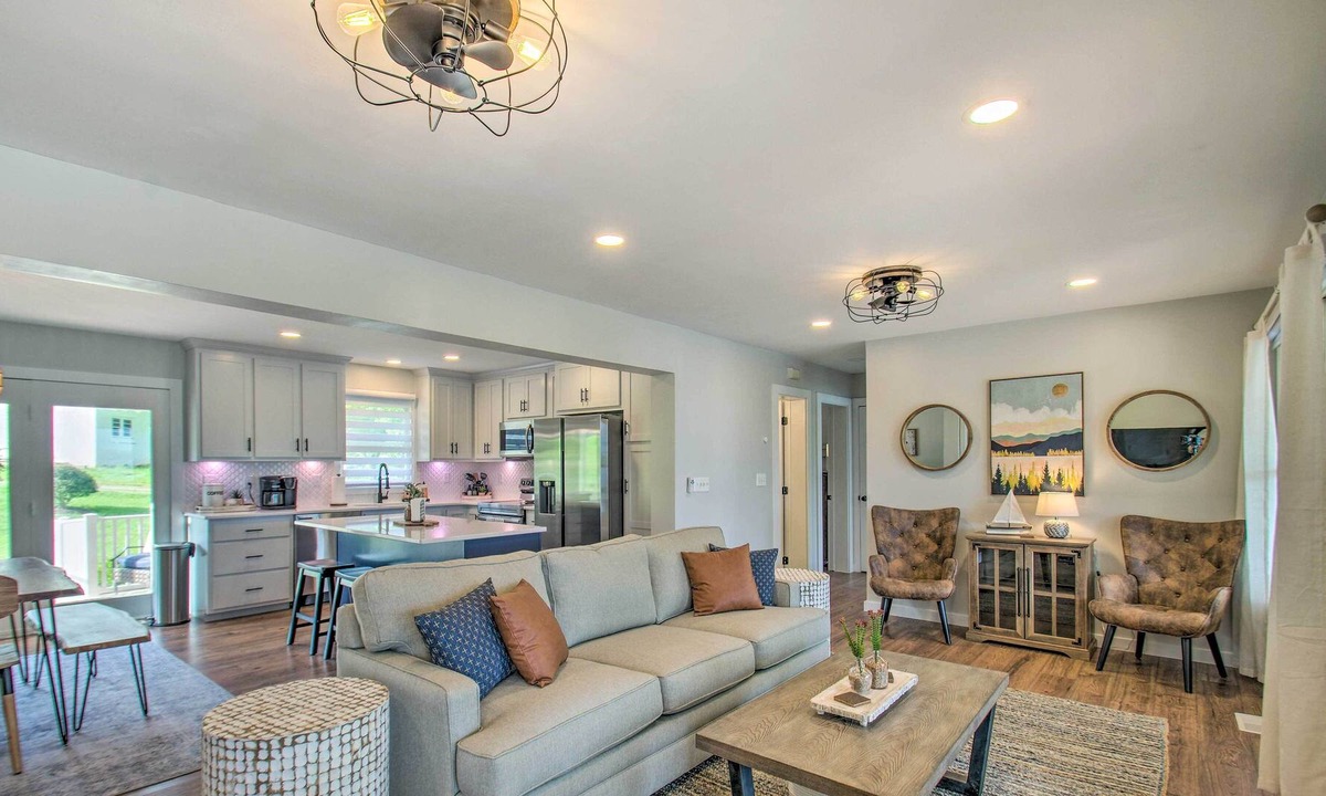 Penhook House | Lakefront Penhook Home w/ Private Dock & Slip
