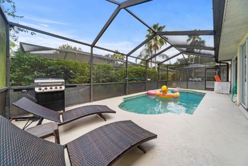 Sunset Lakes Apartment | Lakeview Family Haven in Kissimmee - Pool & Scenic Views
