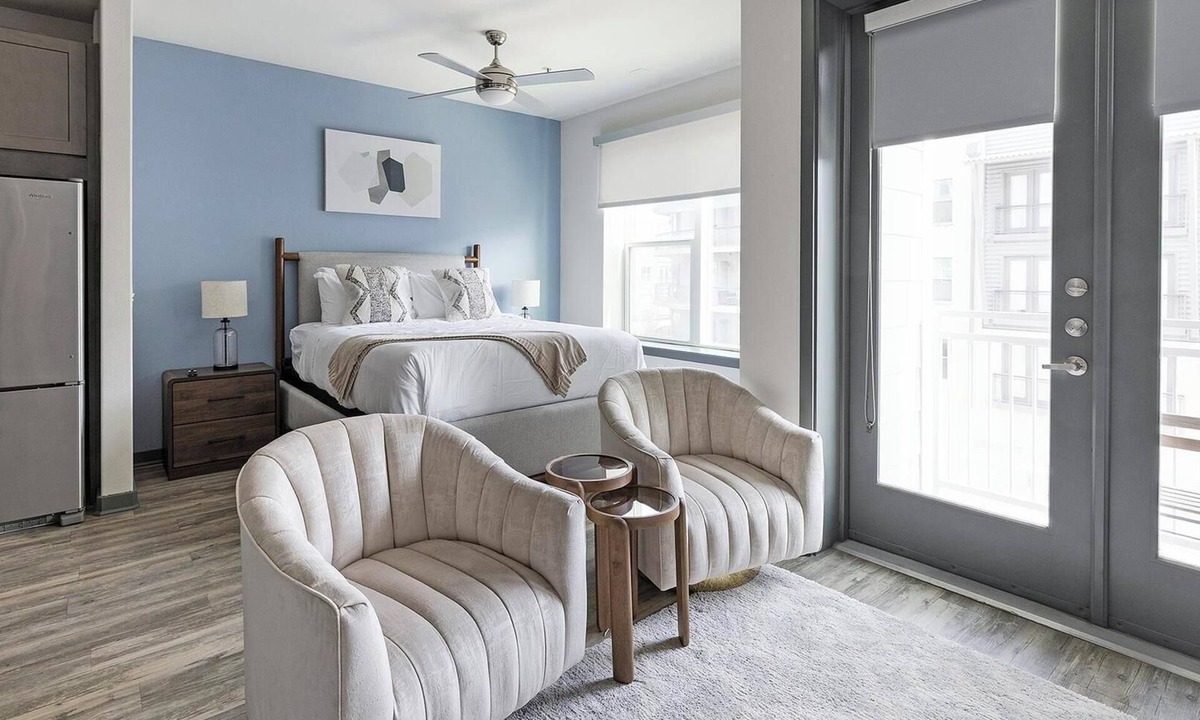 Fort Worth Cultural District Apartment | Landing | Beautiful Studio, Game Room, Gym
