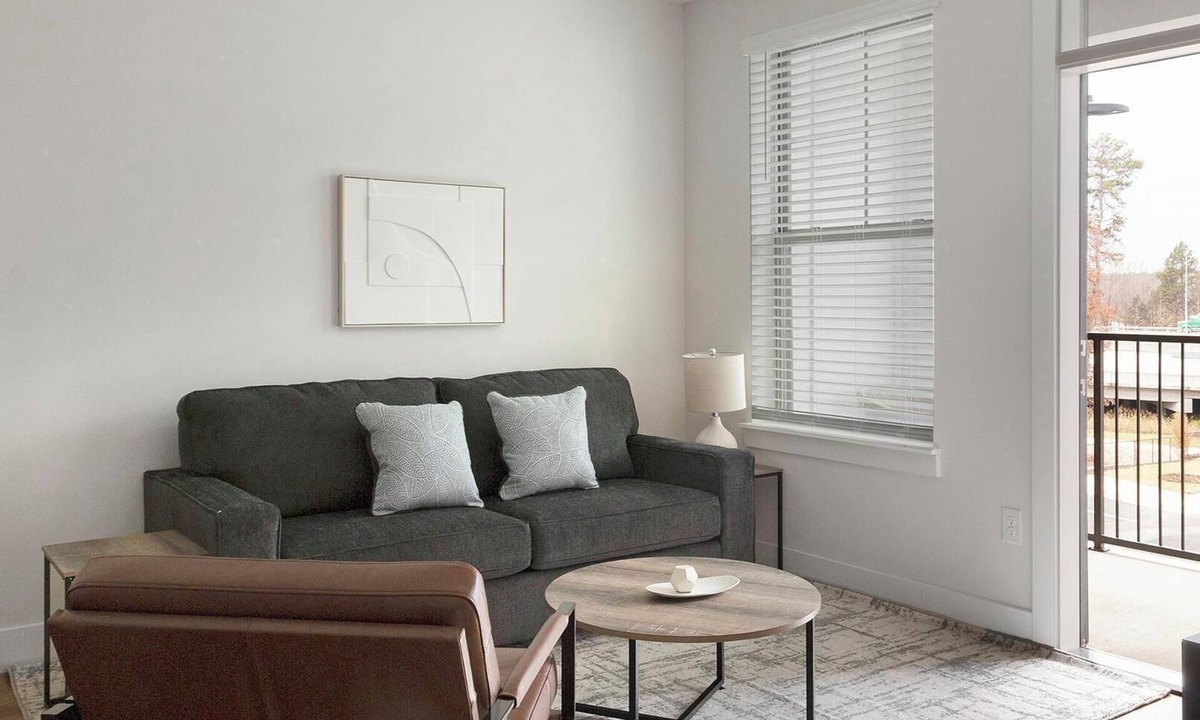 Huntersville Apartment | Landing | Beautiful 2BD, Gym