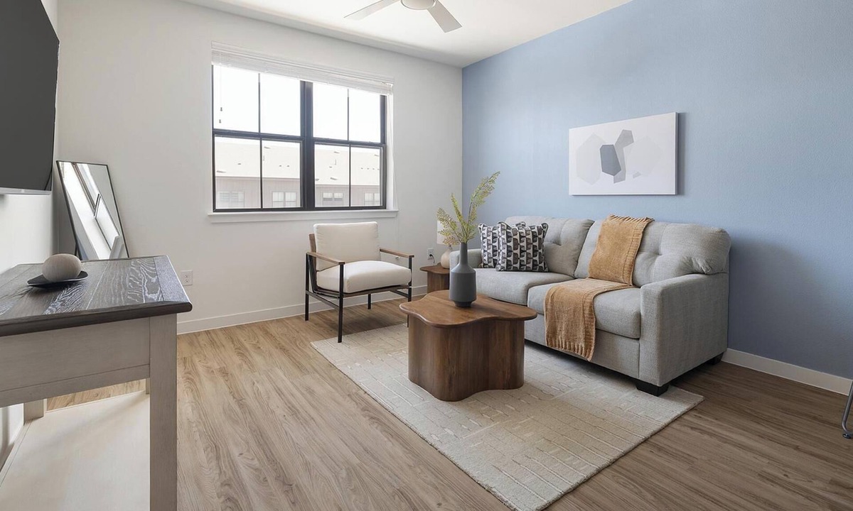 Austin Apartment | Landing | Chic 1BD, Gym, Clubhouse
