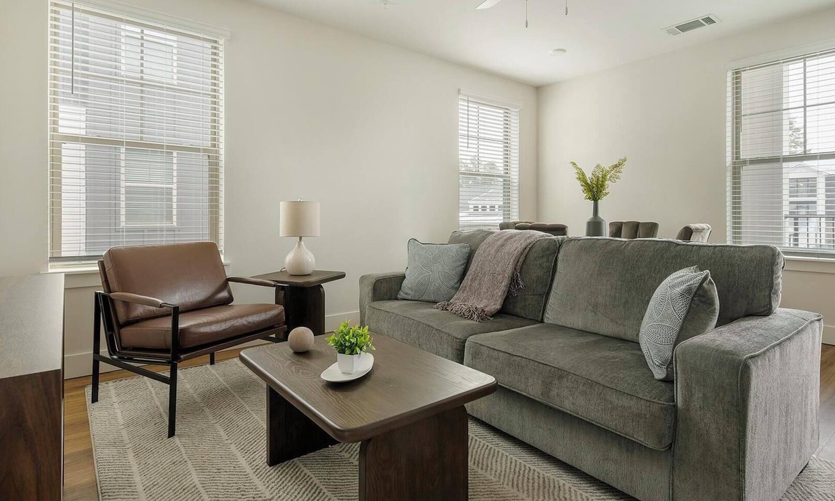 Huntersville Apartment | Landing | Chic 2BD, Gym