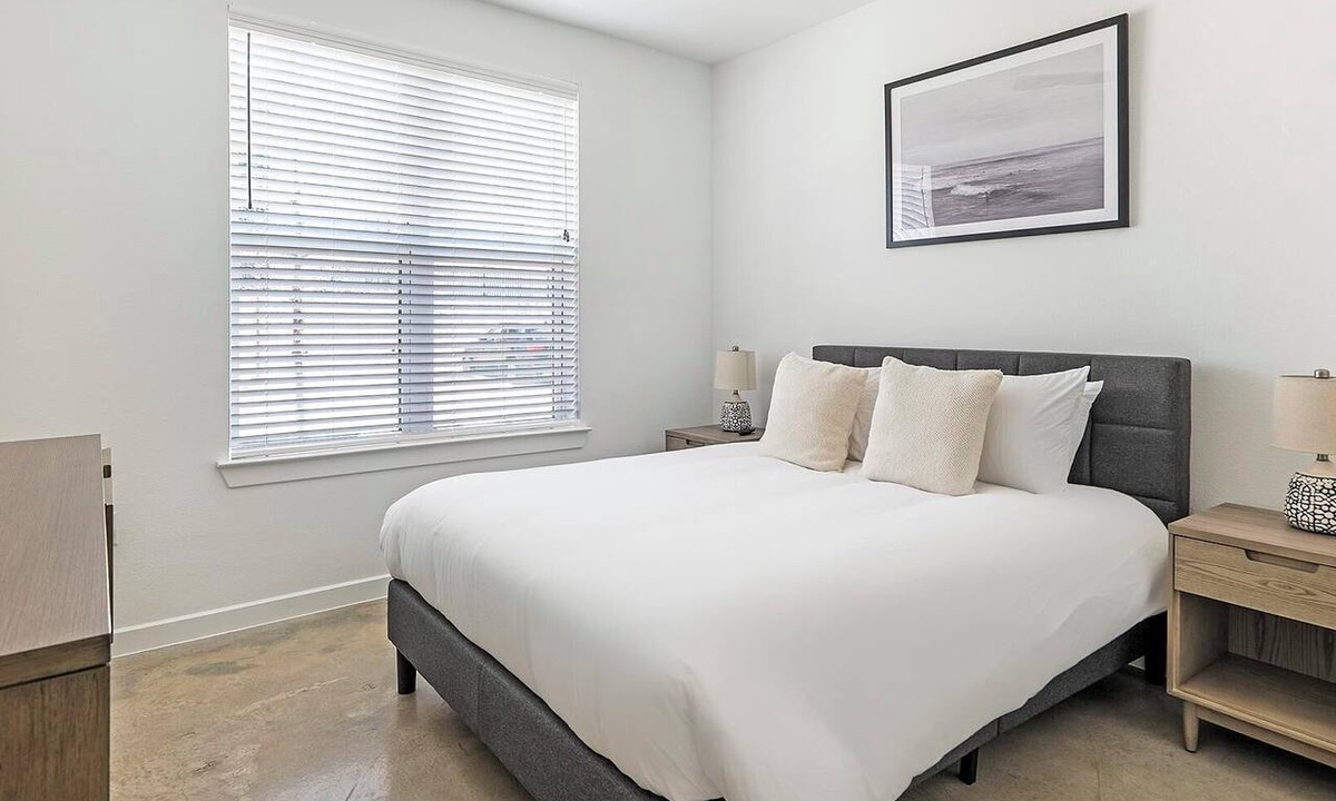 Austin Apartment | Landing | Chic 2BD, Pool, Clubhouse