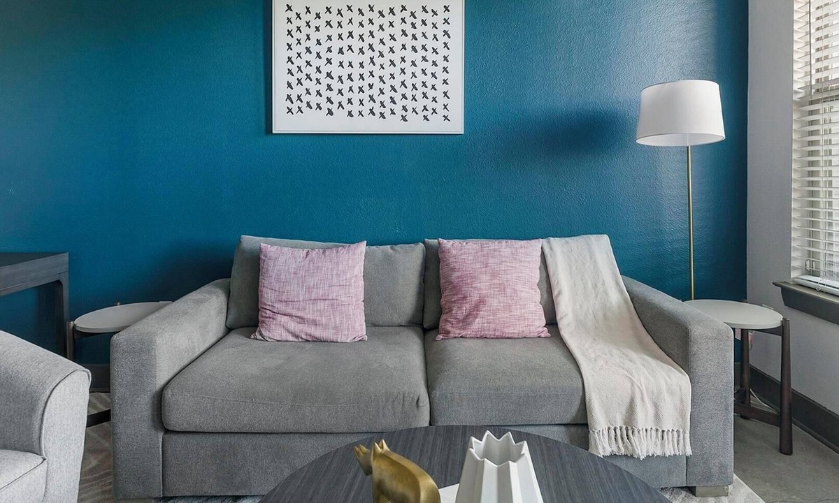 Memorial Apartment | Landing | Modern 1BD, Gym