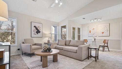 Winston - Salem Apartment | Landing Modern Apartment with Amazing Amenities (ID7350X50)