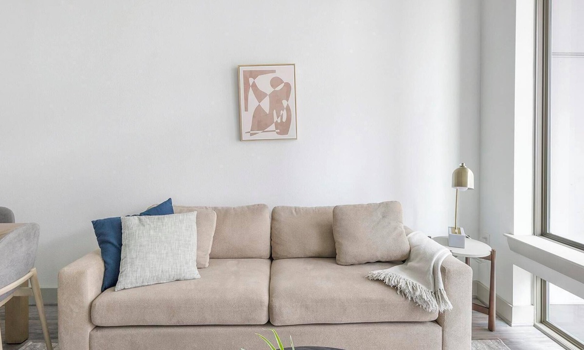 Washington Ave./ Memorial Park Apartment | Landing | Spectacular 1BD, Gym, Courtyard