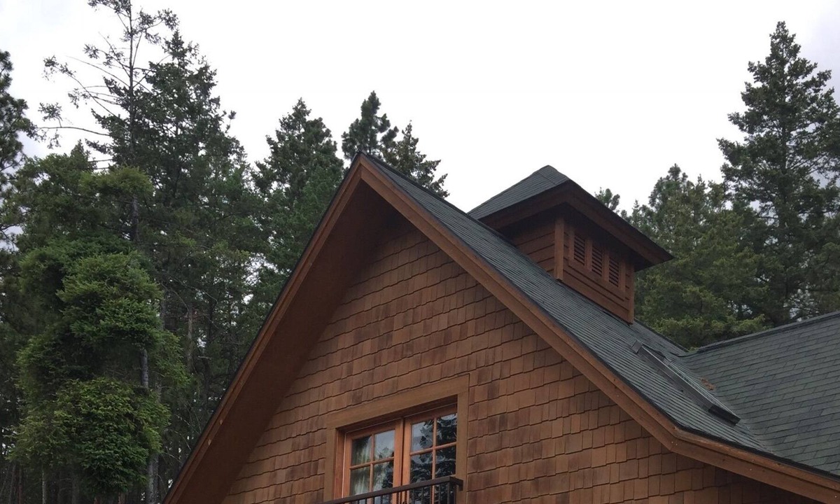Somers Cabin | Large 1 Bedroom 3 Bed Gated Luxurious Cottage Sleeps 4, Kitchen, Washer & Dryer