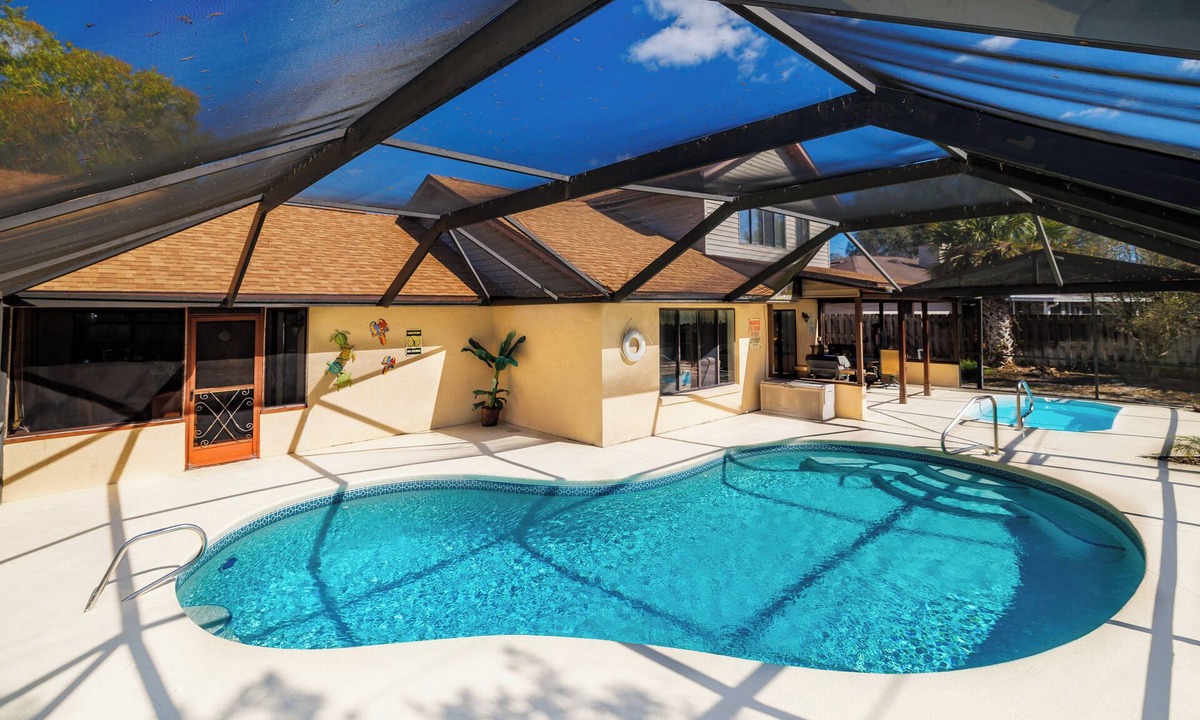 Titusville House | Large Luxury Home - Heated Pool - Hot Tub - Close to Beach -Disney