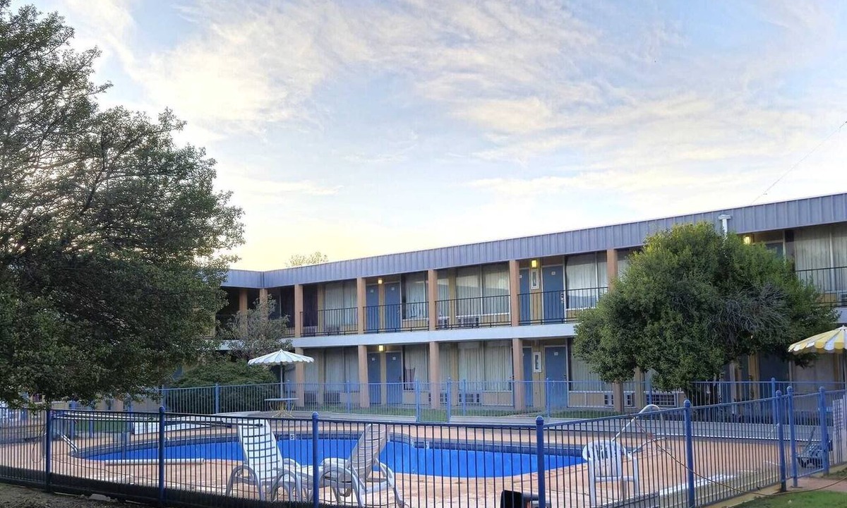 Lawton Apartment | Lawton OK|2 Full Bed|Smoking