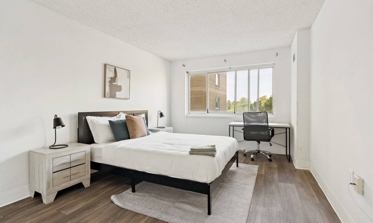 Richmond Apartment | Legacy at Imperial Village 606 I 1 Bed 1 Bath