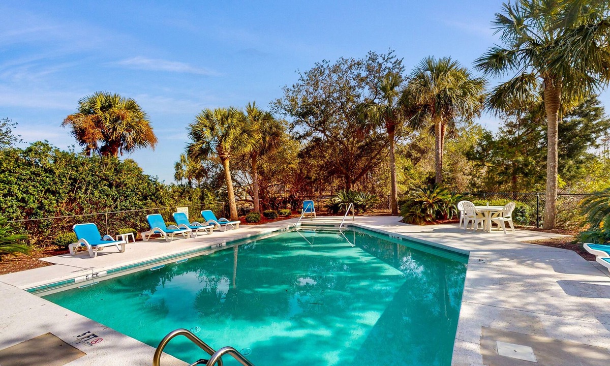 Litchfield by the Sea Condo | Litchfield by the Sea 2nd-floor condo with spectacular views, pool & hot tub