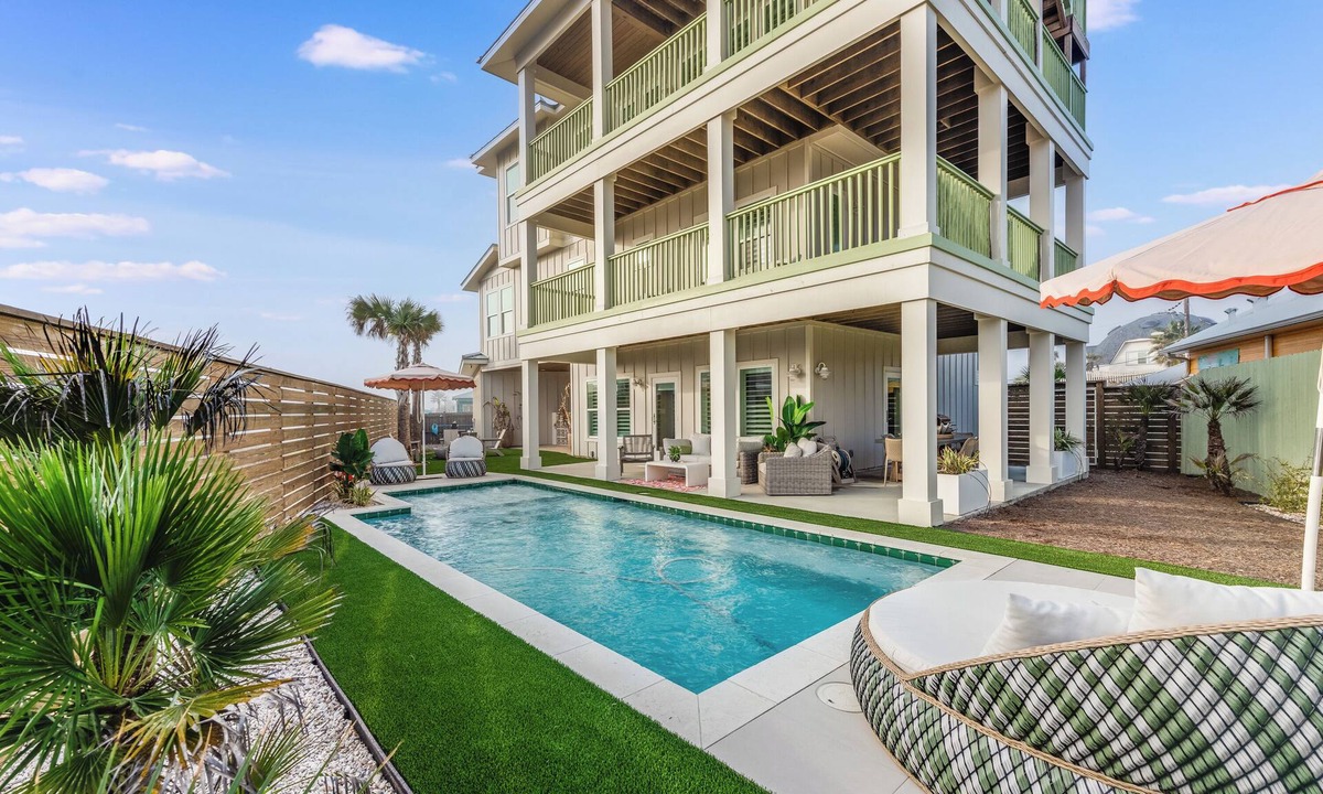 Shibui Sands House | LJ724 Private Heated Pool, Close to the Beach w Gulf Views, Golf Cart Included