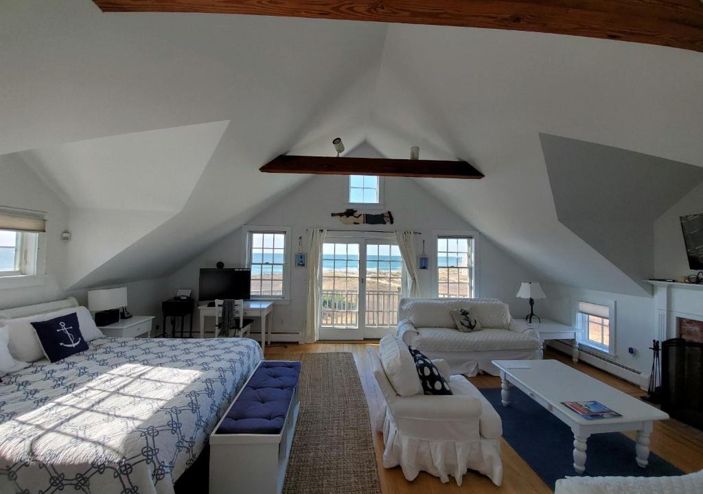 Nantucket House | Love Sand, Madaket on the Beach