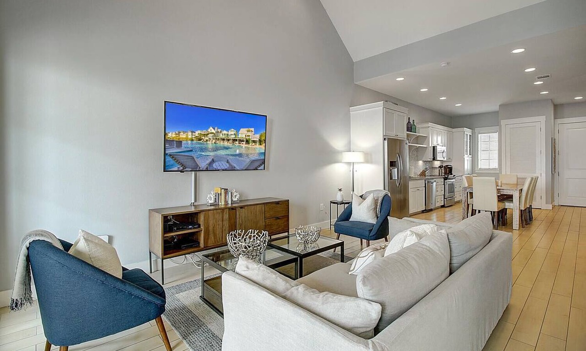 Cinnamon Shore Condo | Luxe, 2-Story, Pet-Friendly Condo@Cinnamon Shore w/Resort-Like Amenities!