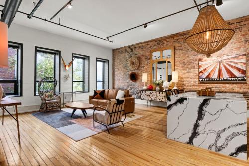 Downtown Wilmington House | Luxe 220 Suite 7 - Entire
