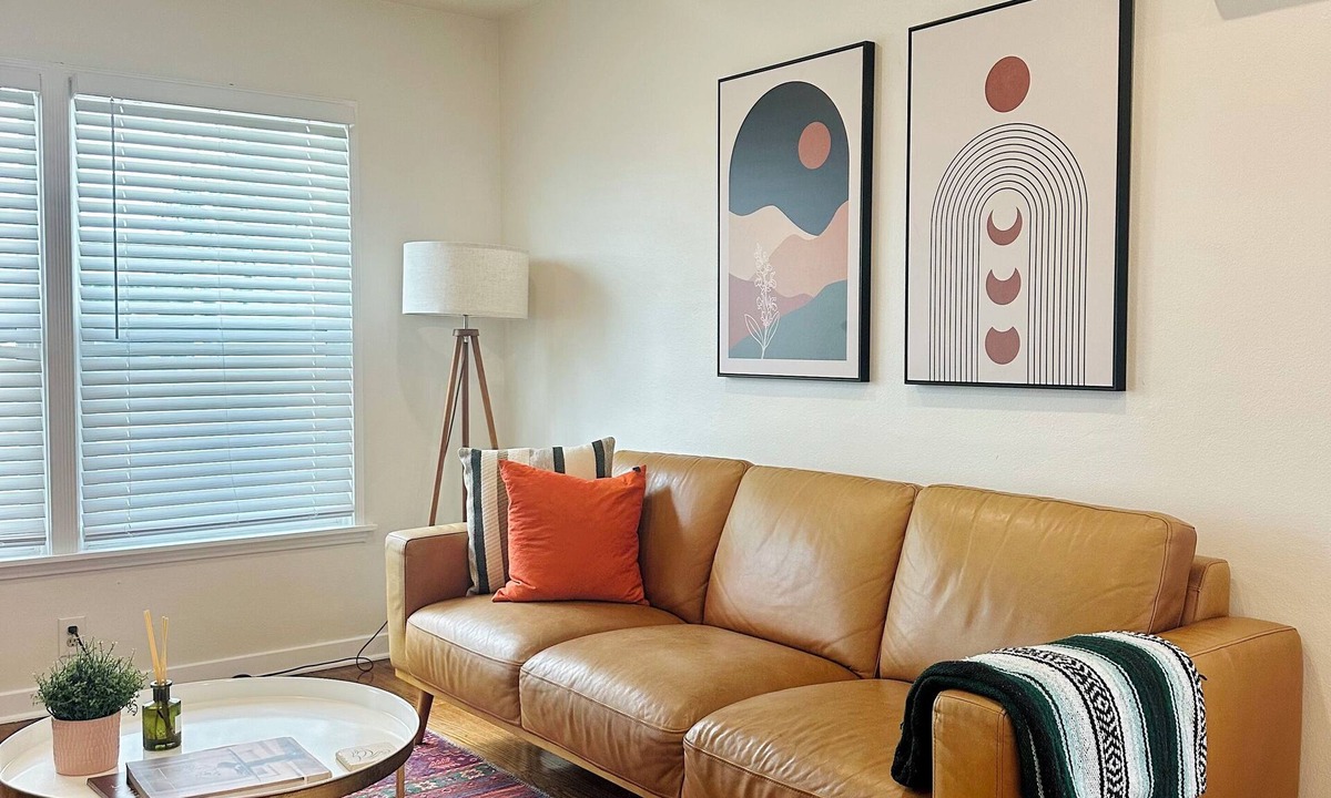 Old Town Apartment | Luxe Cozy Home near LAX, Beaches, SoFi