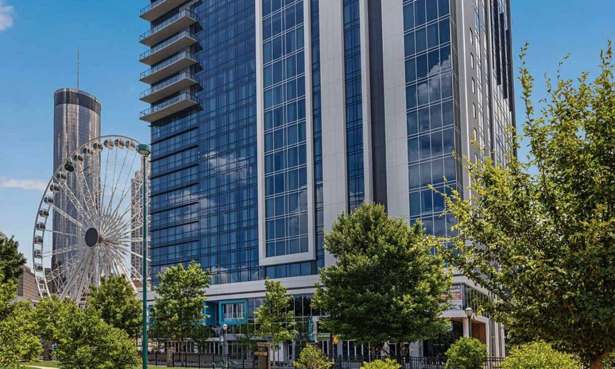 Downtown Atlanta Resort | Luxurious 2BR Resort - Short Walk to the Major international sporting event! June 13-16, 2026