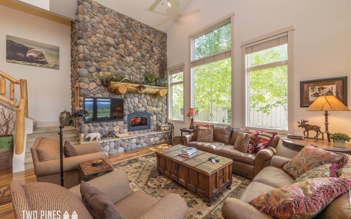 Big Sky Meadow Village House | Luxurious Crail Ranch Townhome Cross-Country Skiing Heaven!