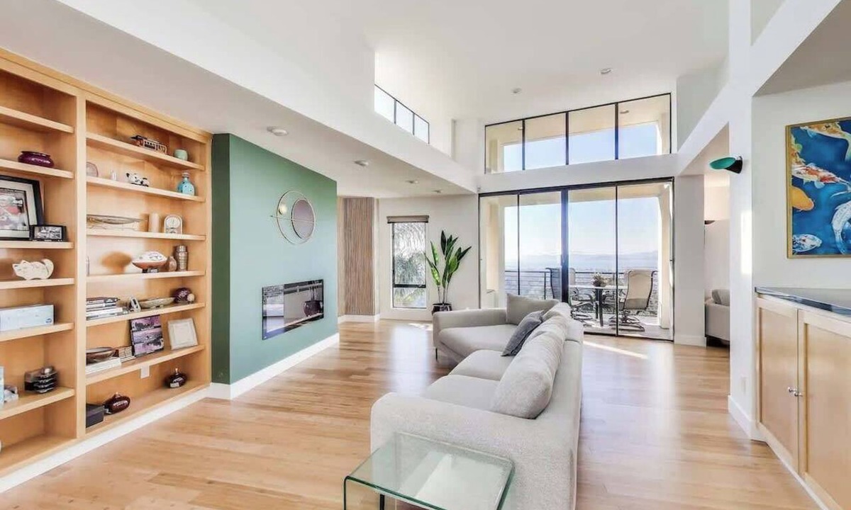 Piedmont House | Luxurious Hillside Home w/AC & Gorgeous SF Views!
