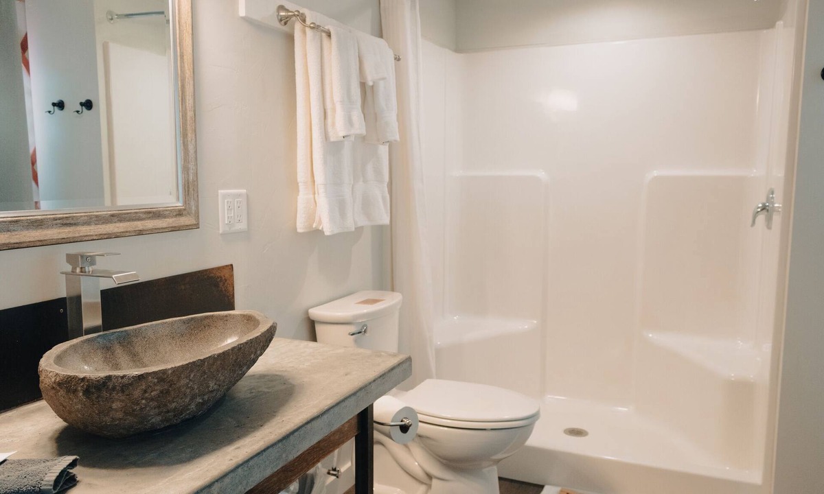 Escalante Resort | Luxury Glamping Yurt Resort Between National Parks with desert mountain views, close to hiking trails, slot canyons, off-roading and more!