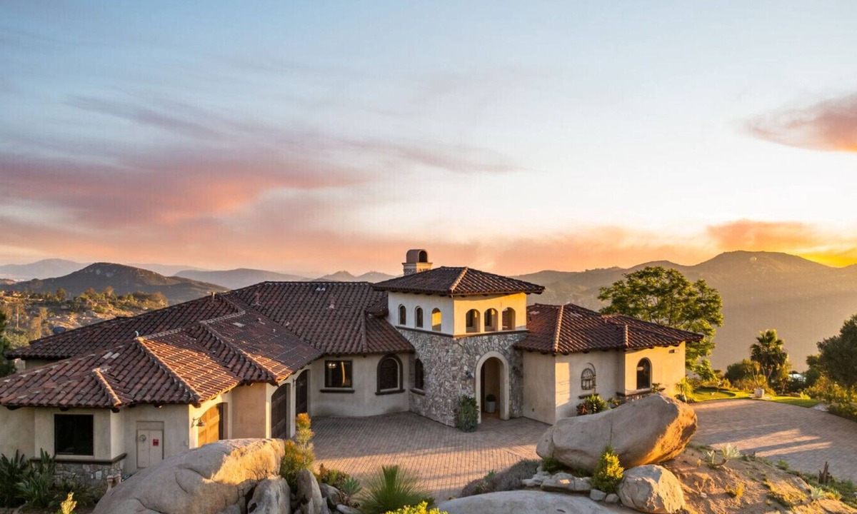 Escondido Apartment | Majestic Vista View Villa in Escondido Exclusive Gated Community