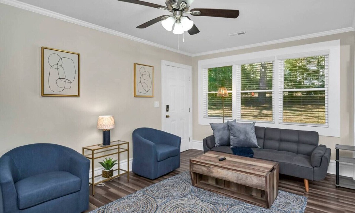 Eau Claire Apartment | Margrave Retreat Unit 'A' | 2 BR 1BA