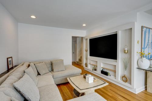 Birmingham House | Mid-Century Family Bungalow: Desirable Birmingham!