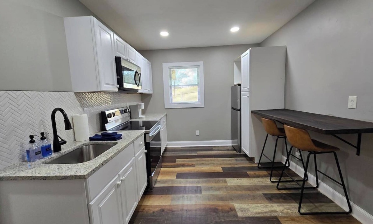 Atlanta Apartment | Minutes from Mercedes-Benz Stadium+GWCC+State Farm Arena