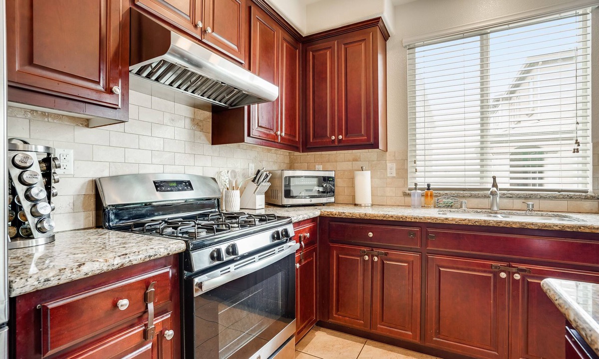 Centerville House | Modern and Cozy. 3bed 3bath. SF Bay Area