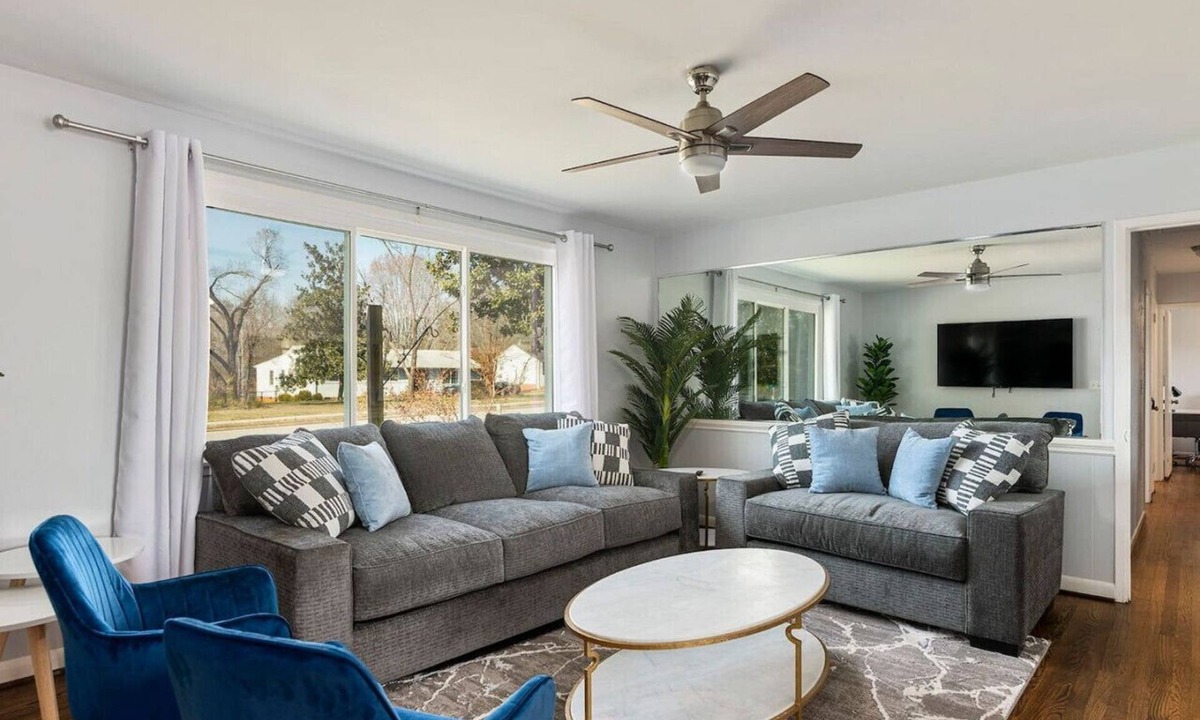 Green Valley House | Modern Bungalow with Game Room, Fire Pit & Grill