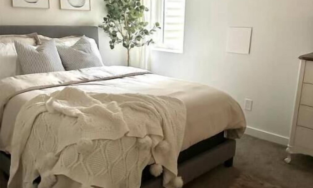 Mountain Home House | Modern Home Fully Remodeled W/Exercise Area