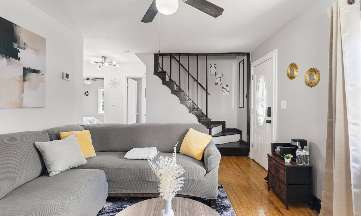 Front Royal House | Modern Mountain Getaway Near Shenandoah