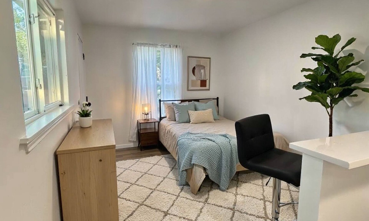 Georgian Acres Apartment | Modern Private Studio in North Austin - Ideal for Professionals