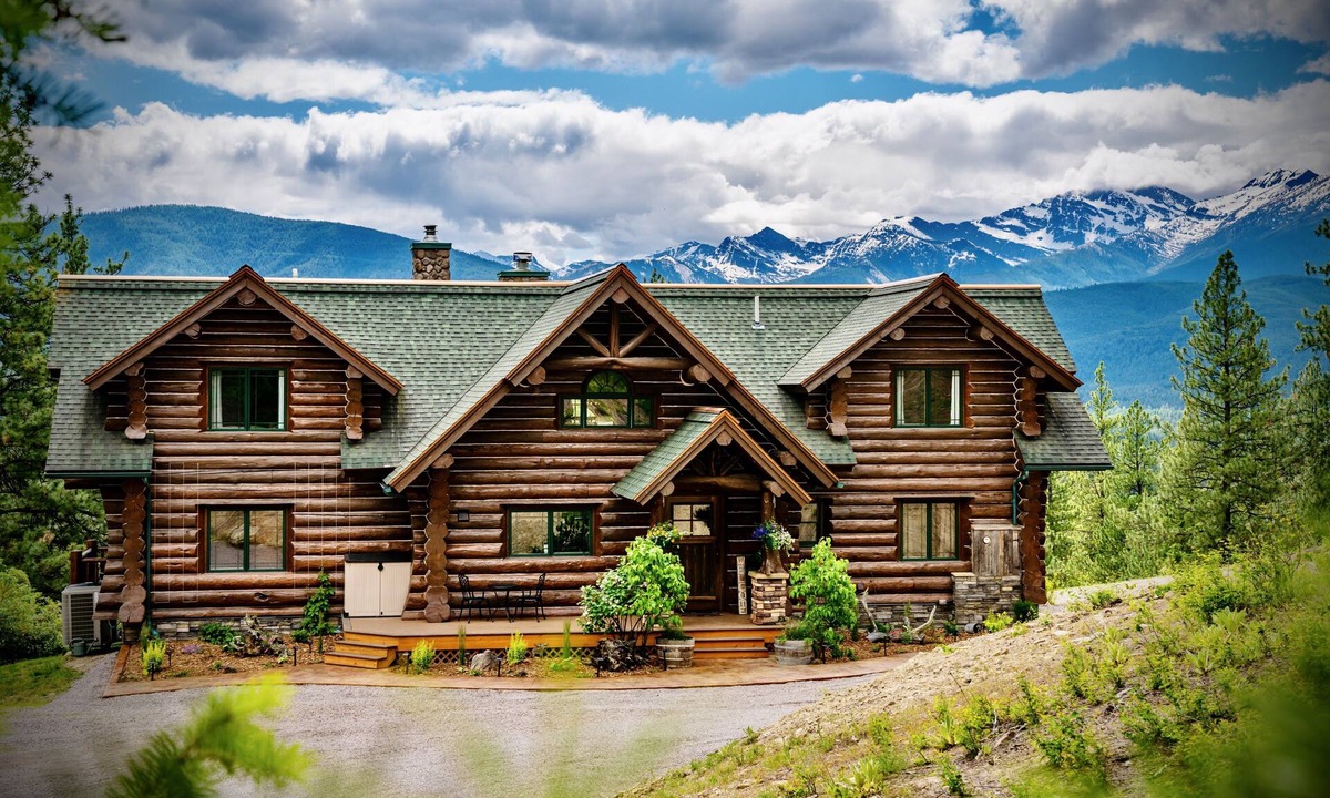 Libby House | Montana Haven - A Peaceful Mountain Retreat