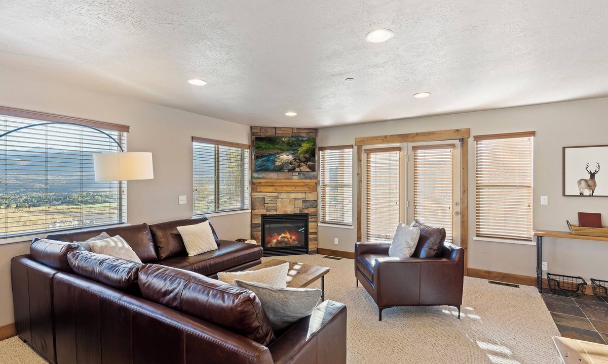 Eden Condo | Moose Hollow Corner Unit Near Powder Mountain Nordic Valley and Snowbasin