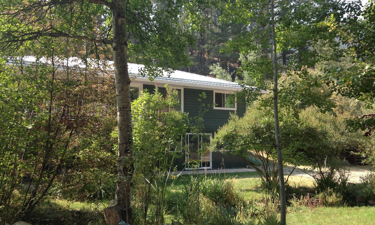Helena House | Mountain Artsy House