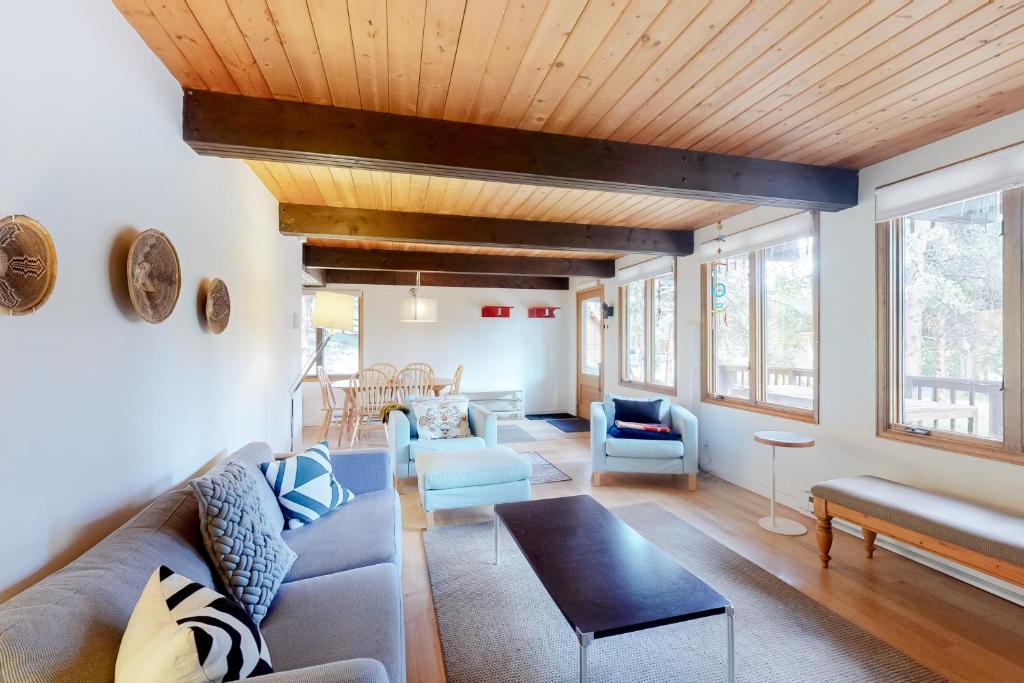 Westridge House | Mountain Chalet