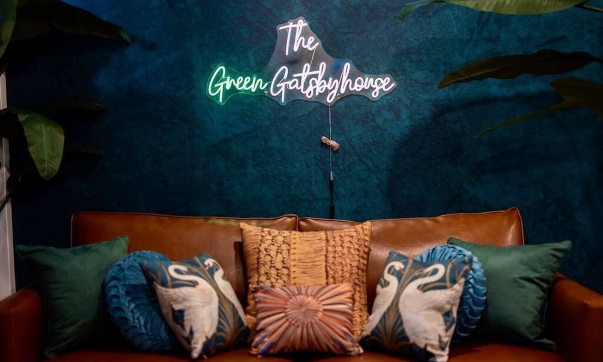 Tremont House | Movie Theater-Game Room-Parking-Heart Of Cleveland