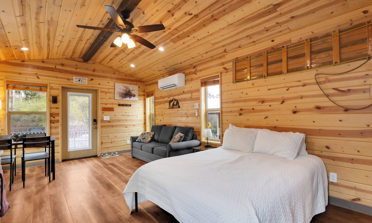 Mount Lemmon Cabin | Mt Lemmon Hotel Cabin 5 - studio cabin in peaceful Summerhaven, Arizona
