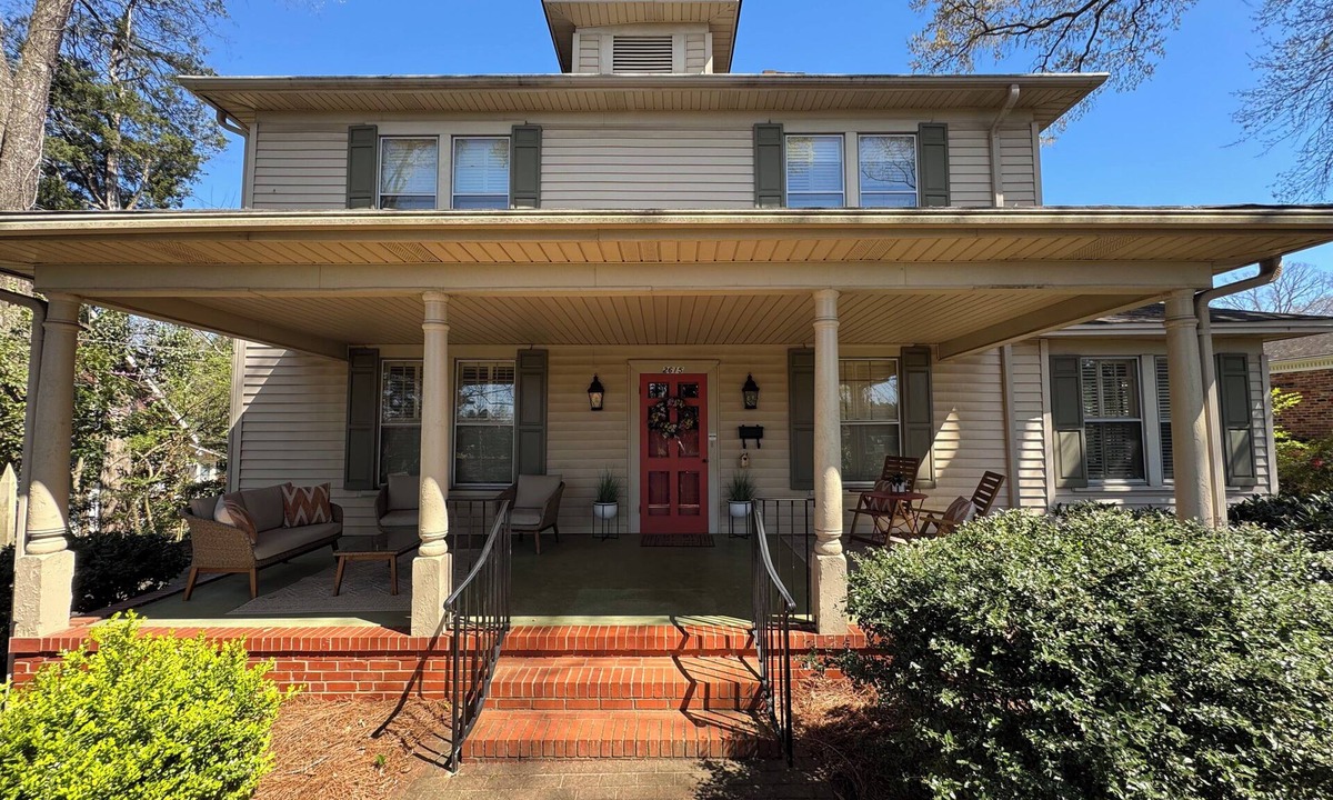 Myers Park House | Myers Park Getaway!