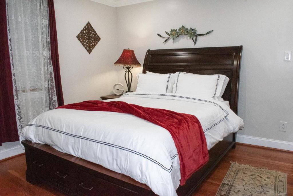 National Harbor House | National Harbor Suite 3
