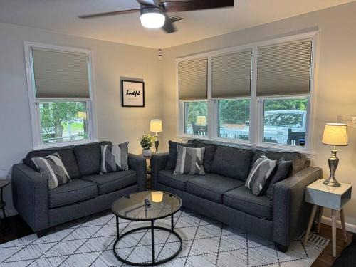Pigeon Point Apartment | Near Boat Lending and Parks