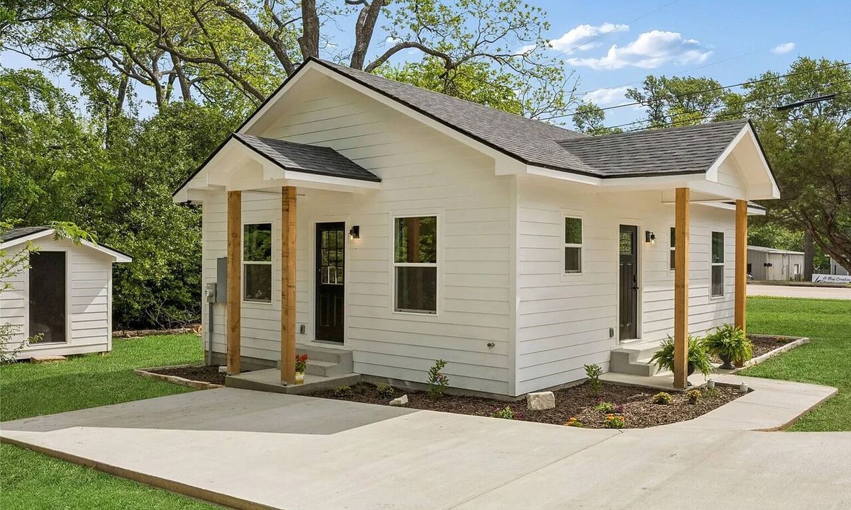 Canton House | New Cottage ½ Mile to First Monday Trade Days Sleeps 6