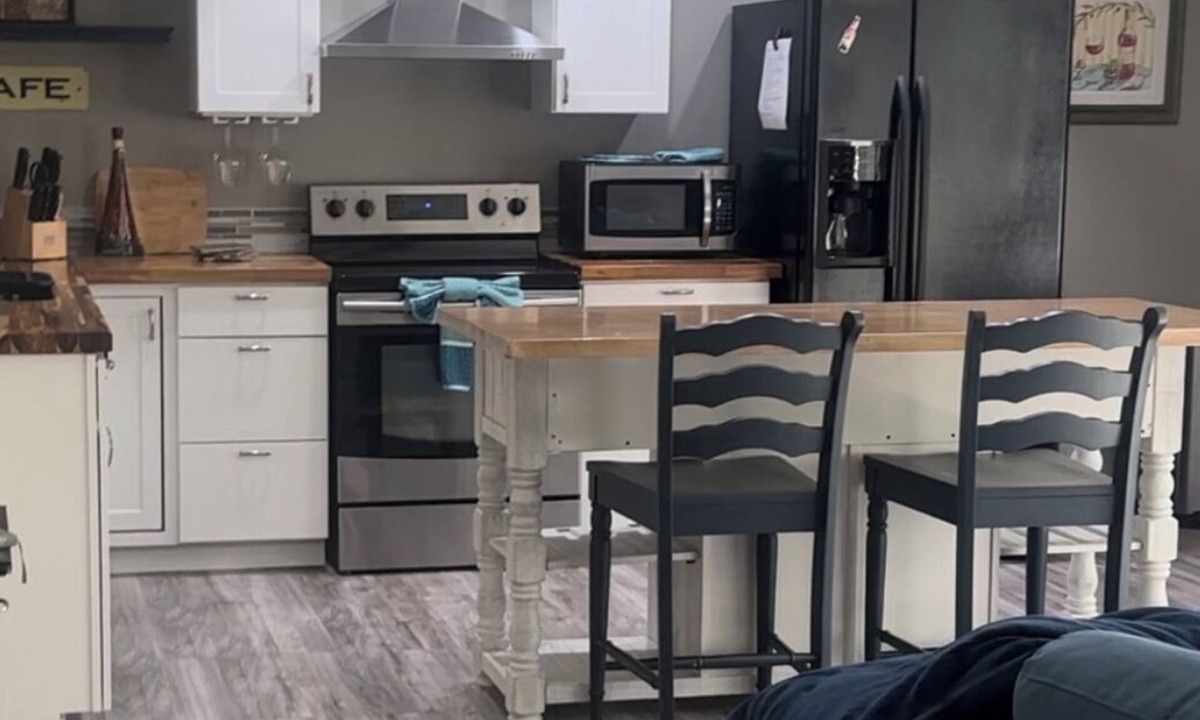 Indian Trail House | New cute, cozy quiet townhouse