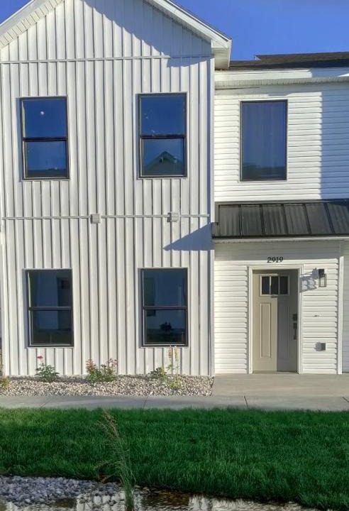 Ammon Apartment | New furnished townhome - Near shopping - Self Check-in
